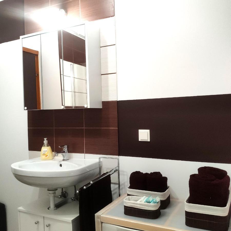 Color Apartmanok 埃格尔 外观 照片