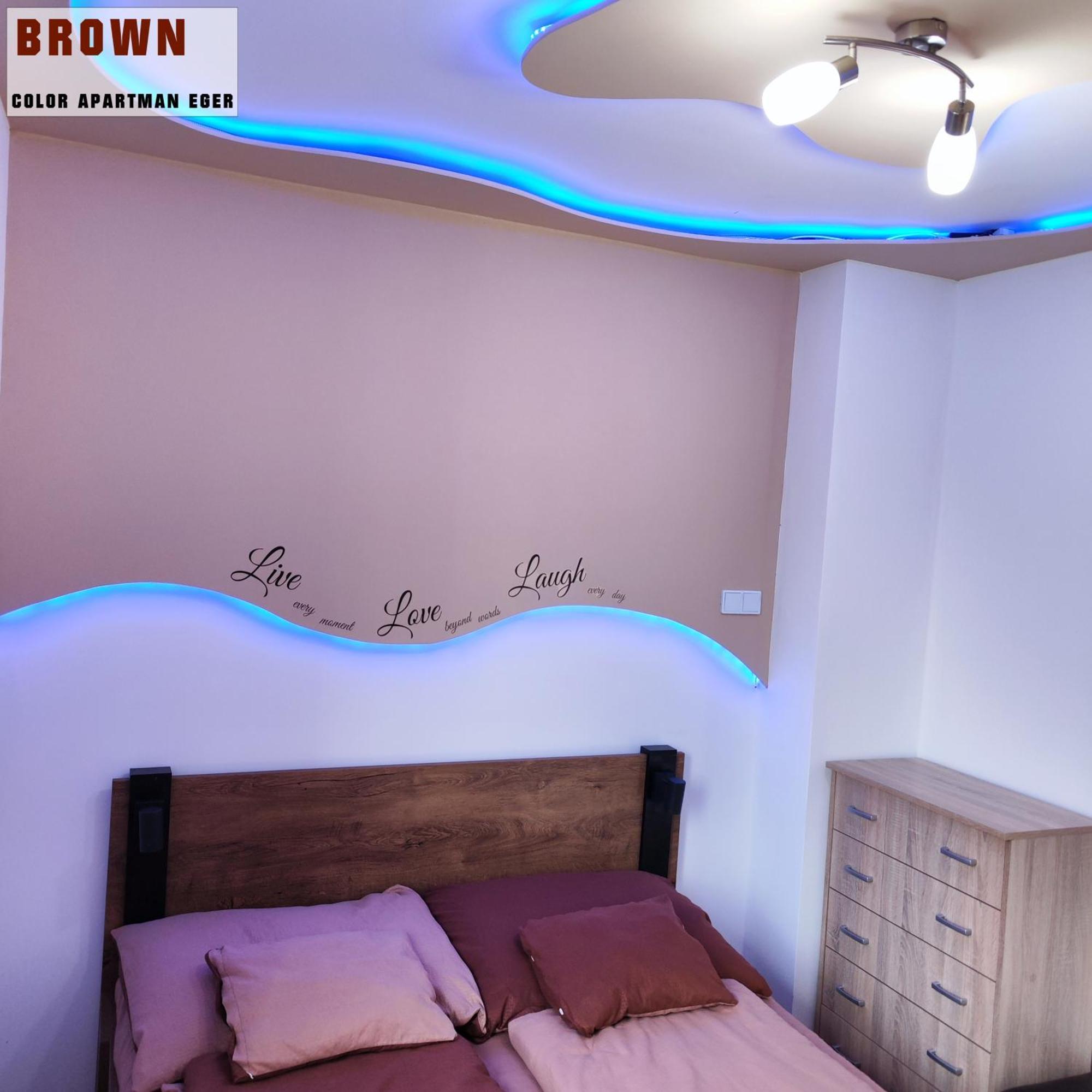 Color Apartmanok 埃格尔 外观 照片