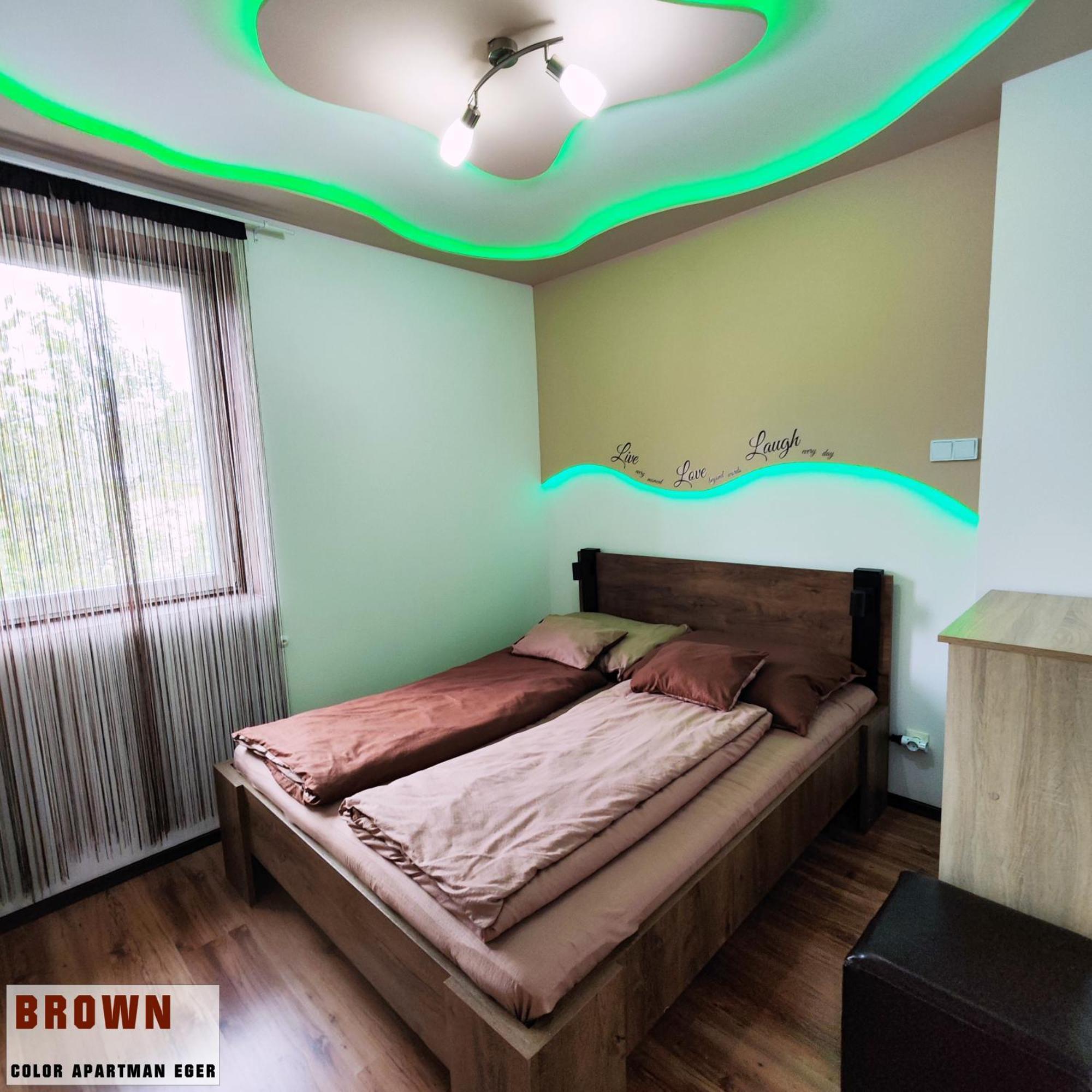 Color Apartmanok 埃格尔 外观 照片