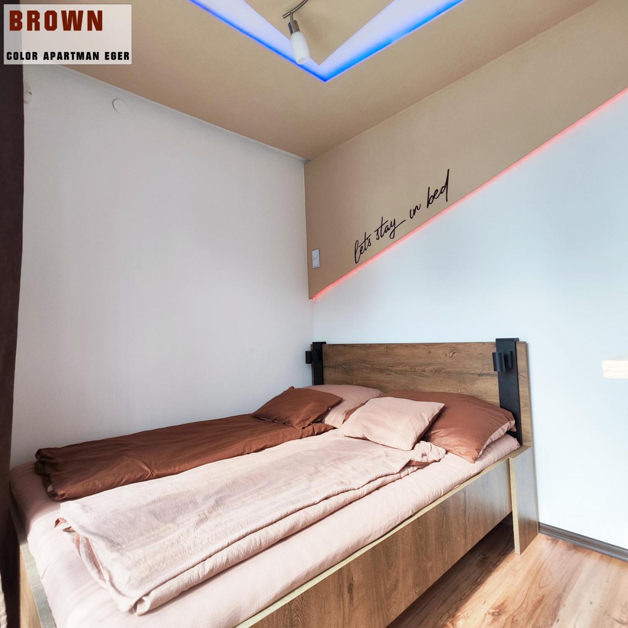 Color Apartmanok 埃格尔 客房 照片